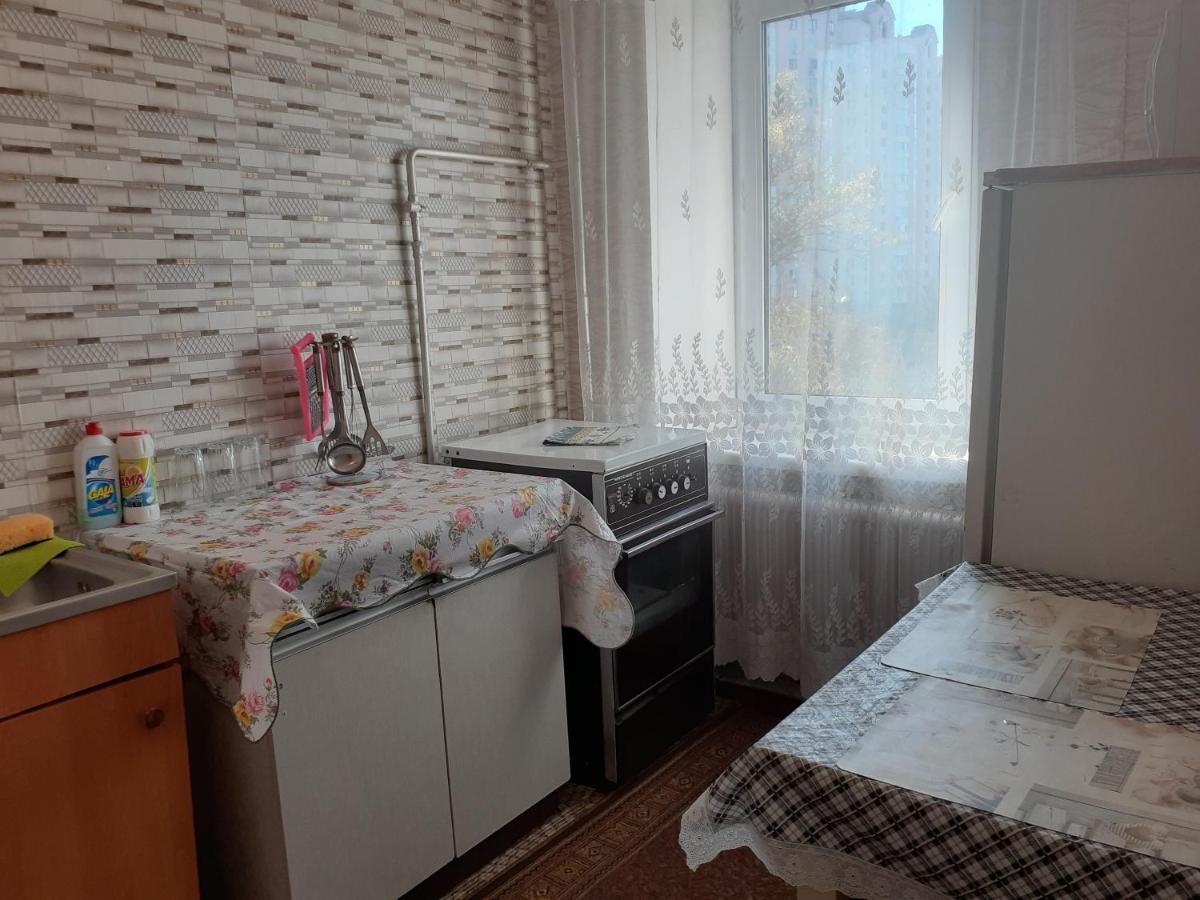 Квартира Возле Индустриального Моста, Нау Kijev Kültér fotó